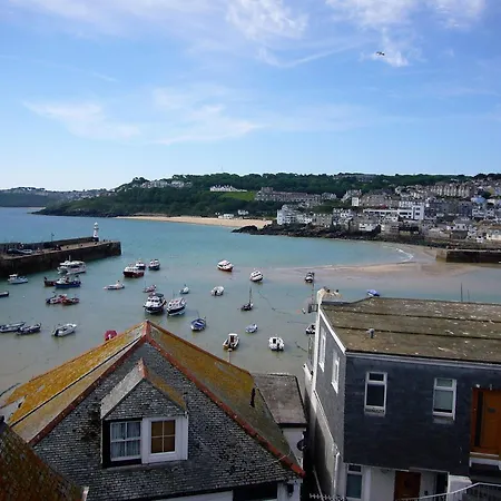4 Victoria House With The Views In Holiday home St Ives (Cornwall)