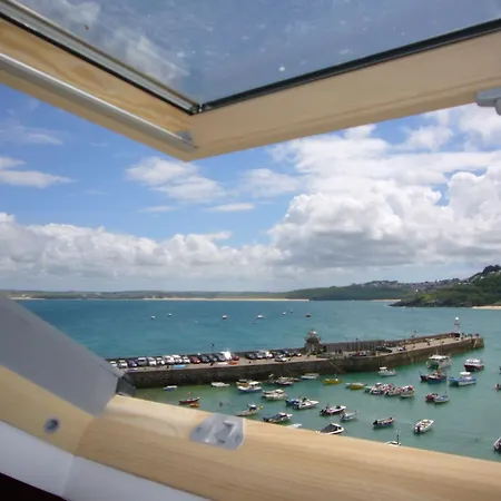 4 Victoria House With The Views In Holiday home